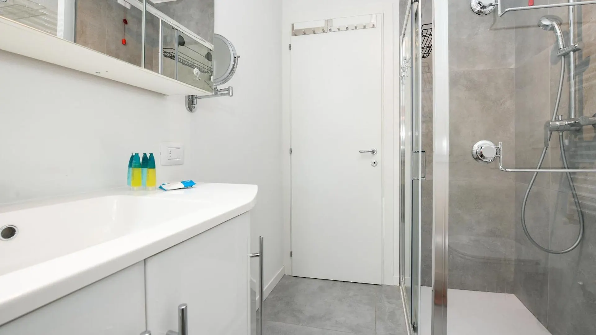 Katya Resort Penthouse Apartment - Mgh G2 26 Ντεζεντσάνο ντελ Γκάρντα