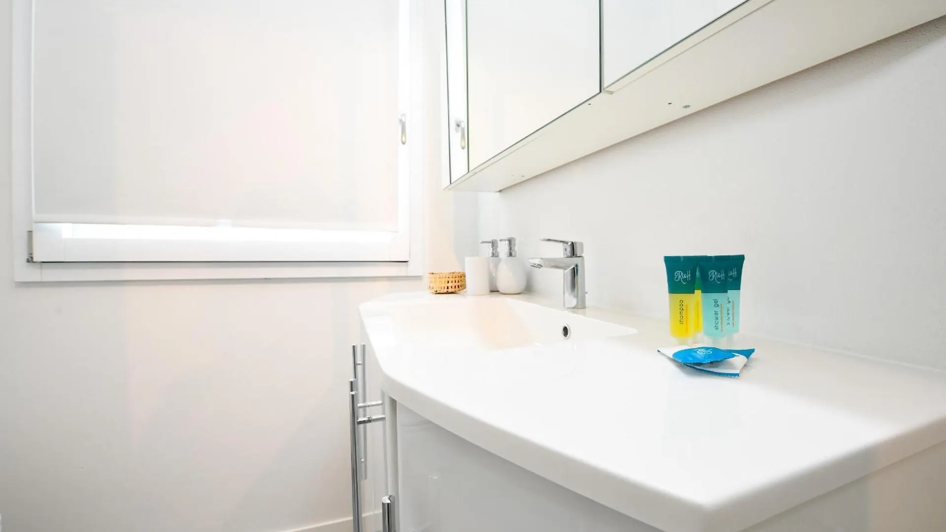 Katya Resort Penthouse Apartment - Mgh G2 26 Ντεζεντσάνο ντελ Γκάρντα
